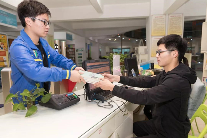 张纪豪.jpg 张纪豪.jpg