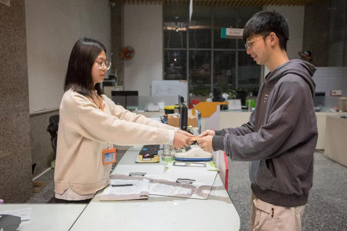 吴雯婷.jpg 吴雯婷.jpg